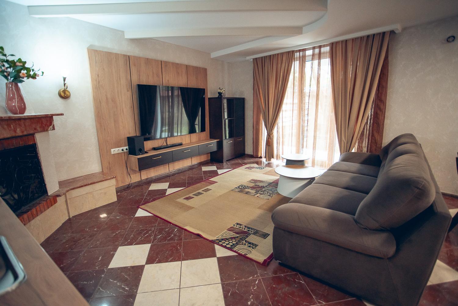 Apart4You Hotel Chisinau Bagian luar foto