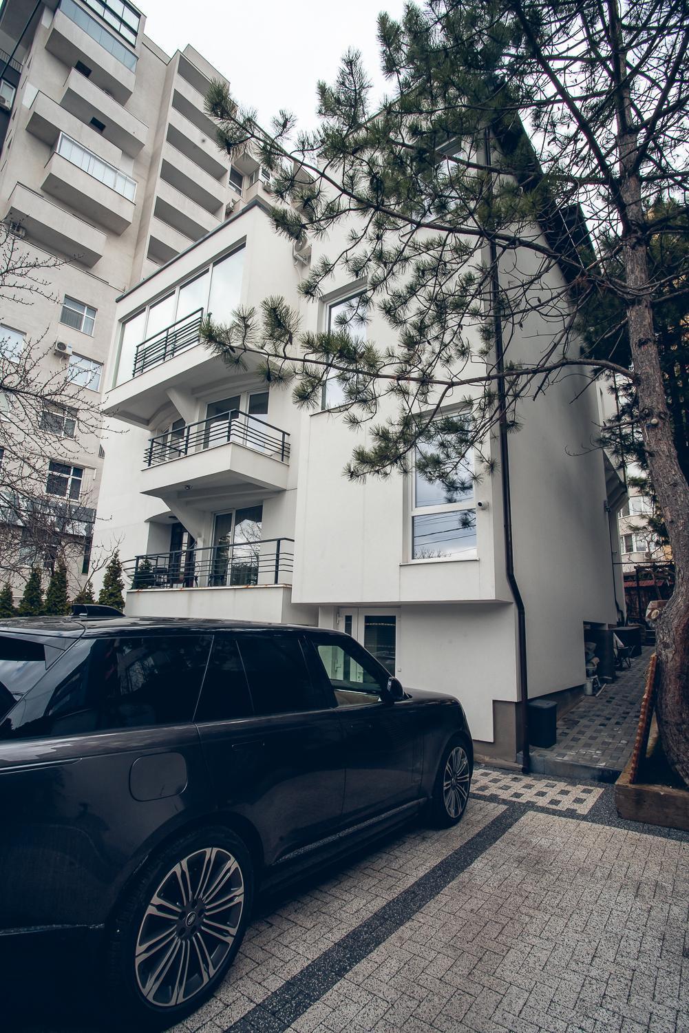 Apart4You Hotel Chisinau Bagian luar foto